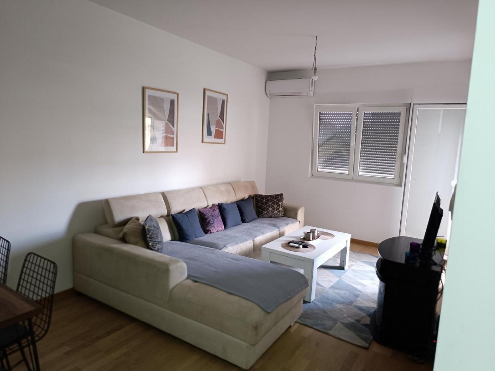 Podgorica Apartman Exterior foto